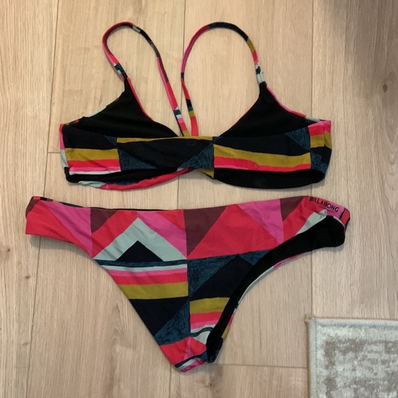 Billabong Burn Wild Hawaii Bikini Set - Picture 3 of 3